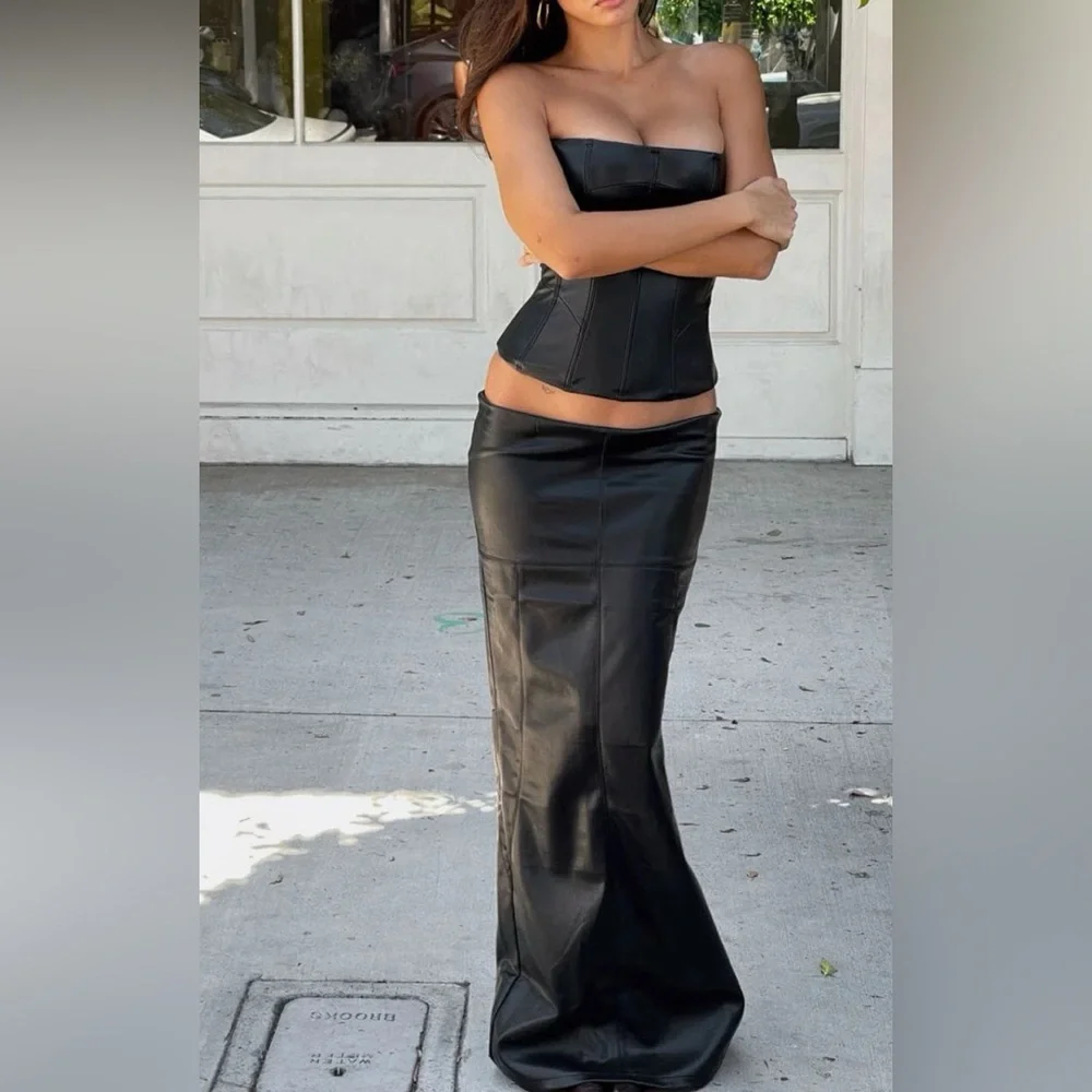 OUTCAST SOLA PU MAXI SKIRT BLACK SPL - Picture 5 of 8